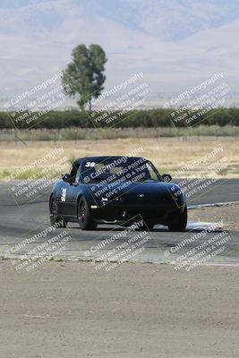 media/Sep-15-2024-Speed Ventures (Sun) [[7a54f7ed2f]]/Yellow Group/Session 1 (Outside Grapevine)/